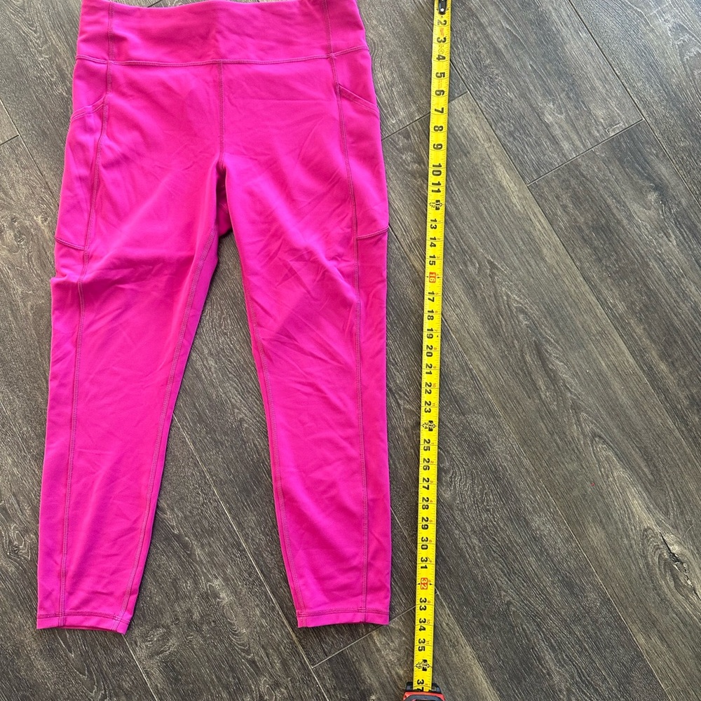lululemon womens Fuchsia Leggings